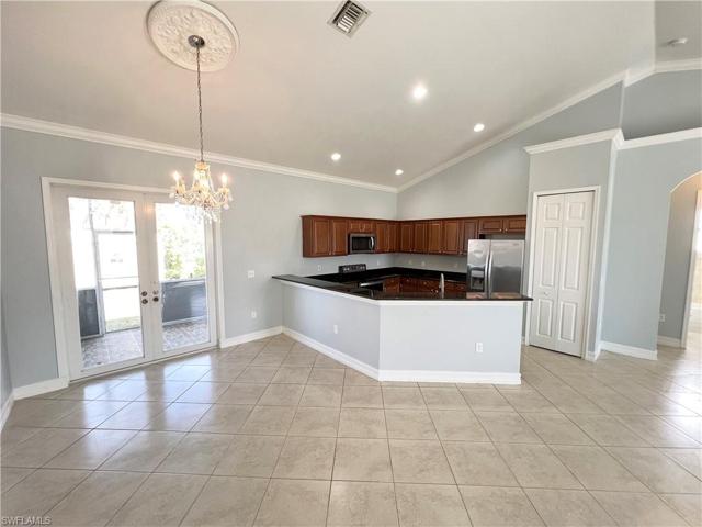 4404  5th W ST, LEHIGH ACRES, FL 33971
