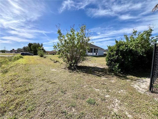 4404  5th W ST, LEHIGH ACRES, FL 33971