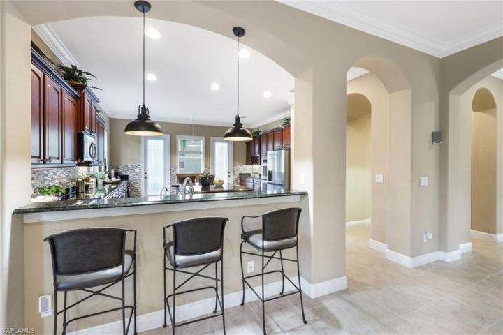 BAR SEATING