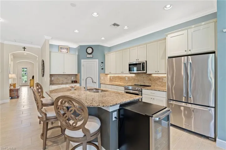 10600  Carena  CIR, Fort Myers, FL 33913