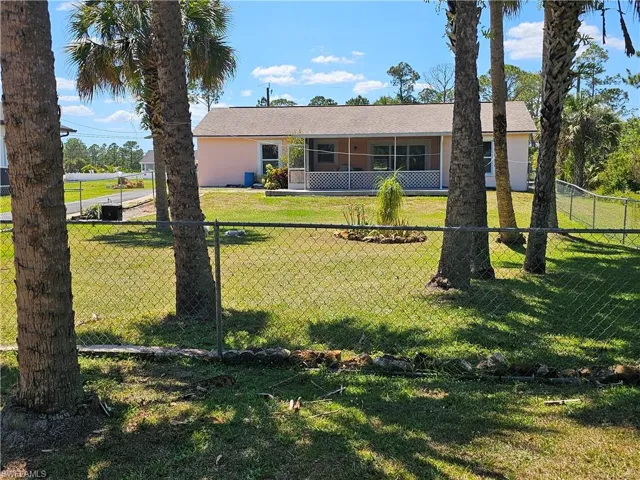 1140  16th NE ST, Naples, FL 34120