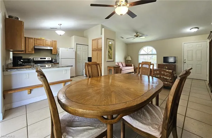 1140  16th NE ST, Naples, FL 34120