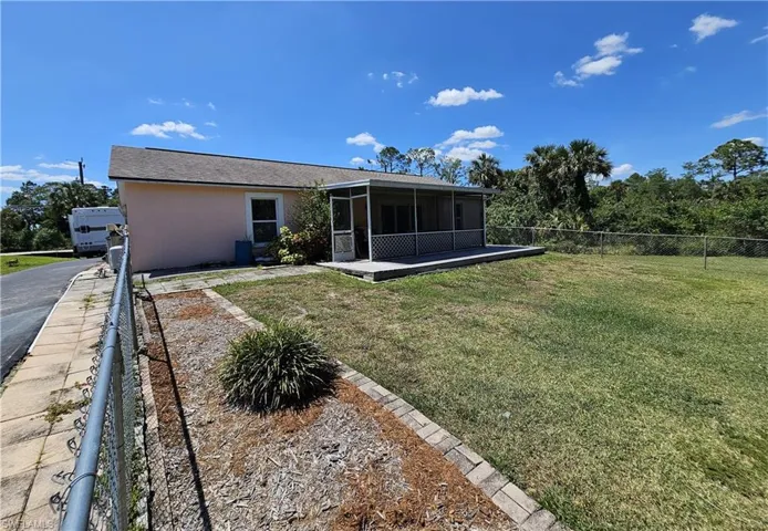 1140  16th NE ST, Naples, FL 34120