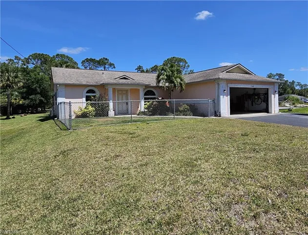 1140  16th NE ST, Naples, FL 34120