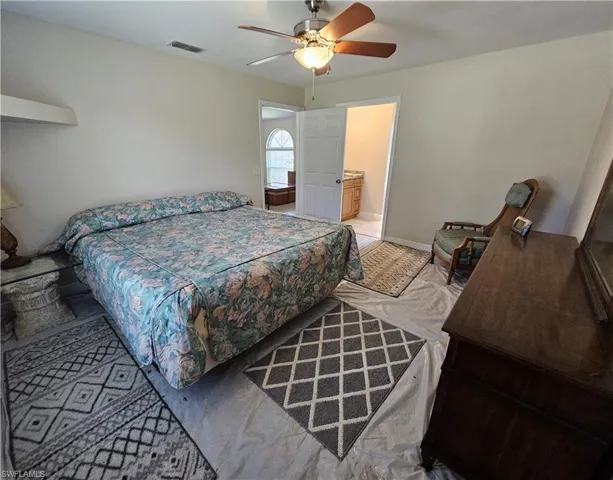 1140  16th NE ST, Naples, FL 34120