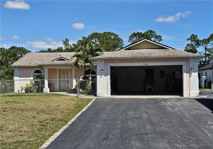 1140  16th NE ST, Naples, FL 34120