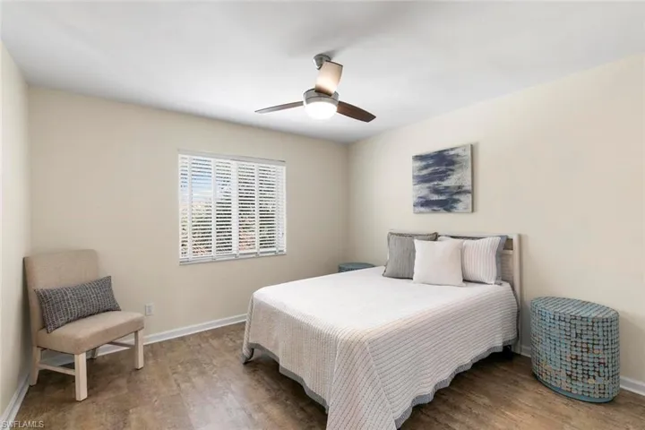 675 Saratoga Cir # 203, Naples Fl 34104