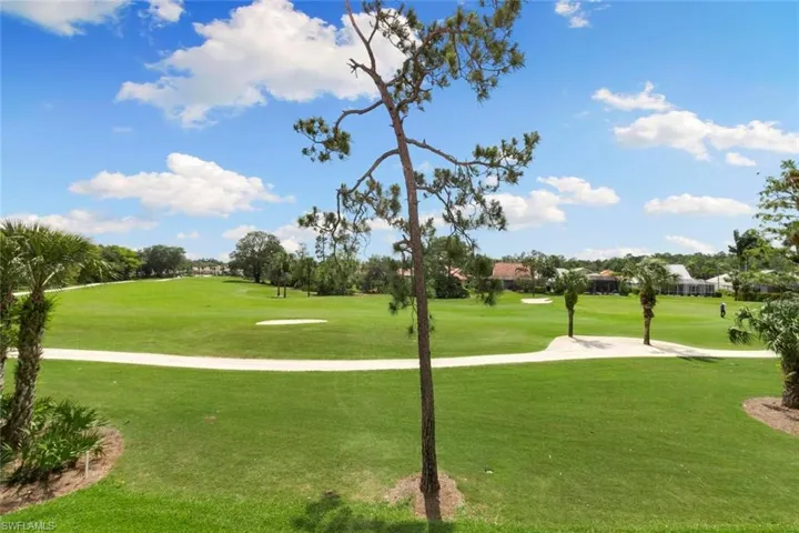 675 Saratoga Cir # 203, Naples Fl 34104