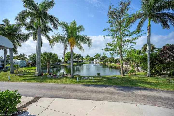 5084  White Sky  CIR, Fort Myers, FL 33908