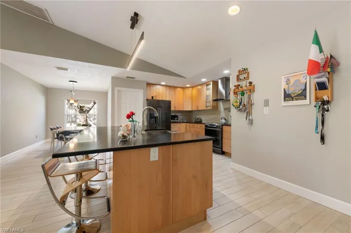 275 Lambton Ln, Naples, Florida 34104