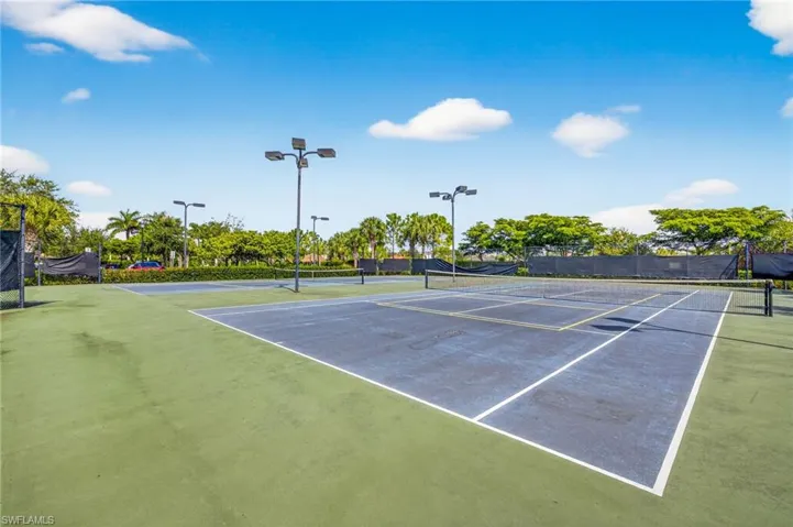 2131  Vermont  LN, Naples, FL 34120
