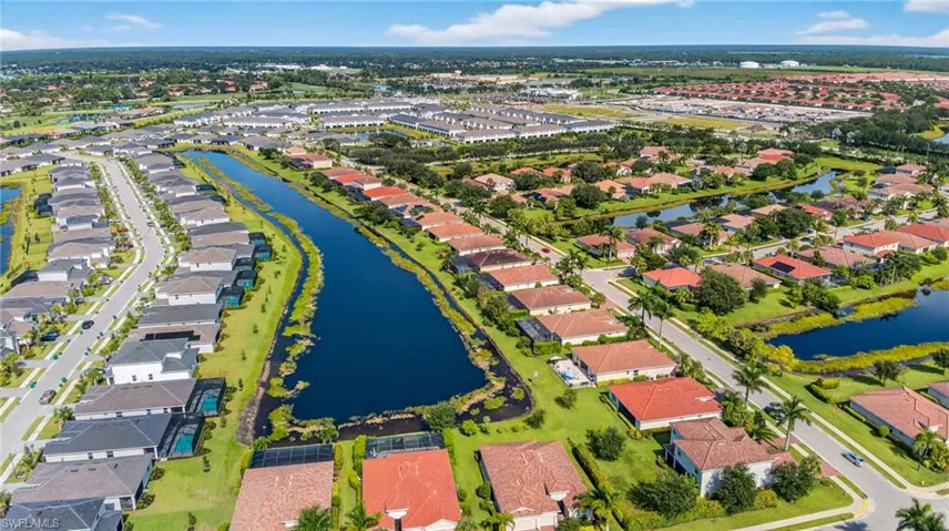 2131  Vermont  LN, Naples, FL 34120