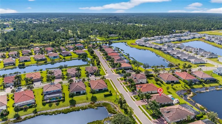 2131  Vermont  LN, Naples, FL 34120