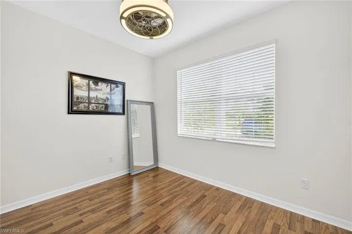 2131  Vermont  LN, Naples, FL 34120