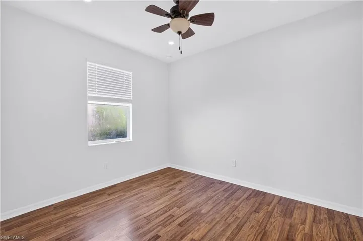 2131  Vermont  LN, Naples, FL 34120