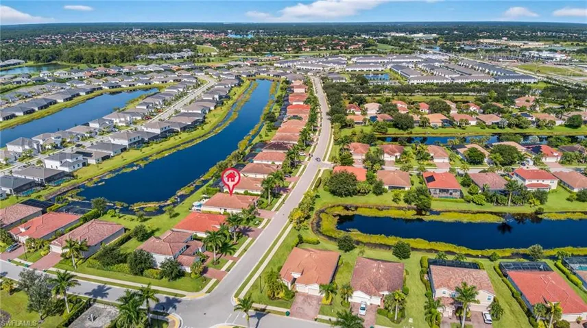 2131  Vermont  LN, Naples, FL 34120