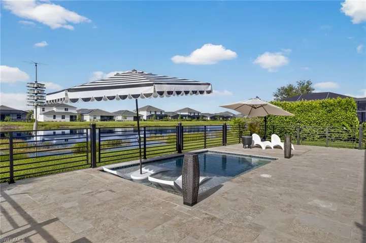 2131  Vermont  LN, Naples, FL 34120