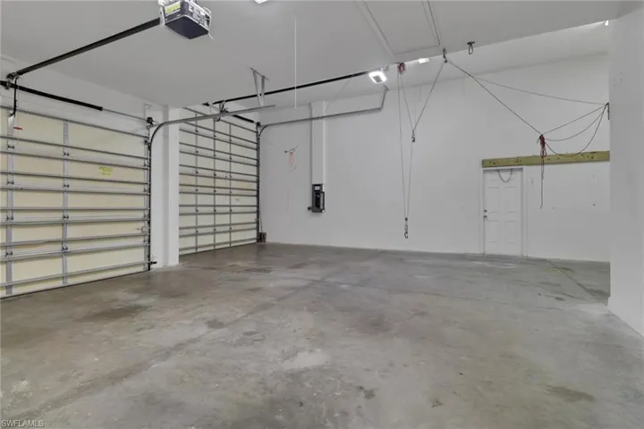 1911 Sw 47th St, Cape Coral, Florida 33914