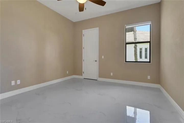 1911 Sw 47th St, Cape Coral, Florida 33914