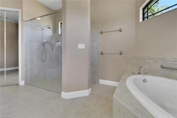 1911 Sw 47th St, Cape Coral, Florida 33914
