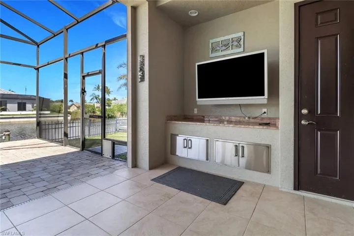 1911 Sw 47th St, Cape Coral, Florida 33914