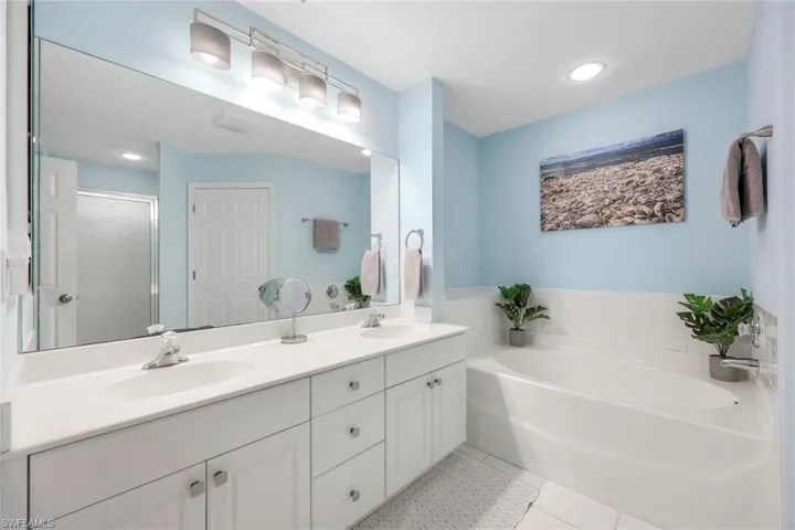 11875  Bayport  LN, Fort Myers, FL 33908