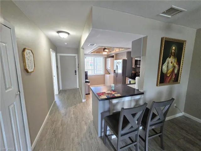 1617 Se 26th St 202, Cape Coral, Florida 33904