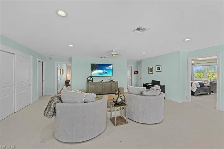 660 Anchor Dr, Sanibel, Florida 33957