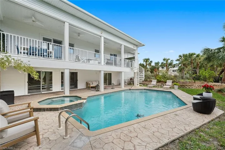 660 Anchor Dr, Sanibel, Florida 33957