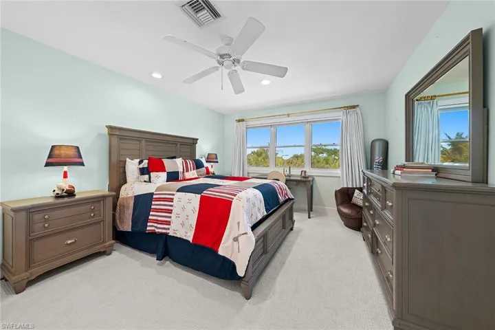 660 Anchor Dr, Sanibel, Florida 33957