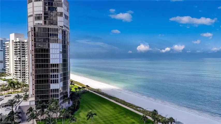 4451 Gulf Shore Blvd N 1604, Naples, Florida 34103