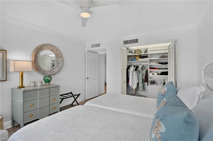 4451 Gulf Shore Blvd N 1604, Naples, Florida 34103