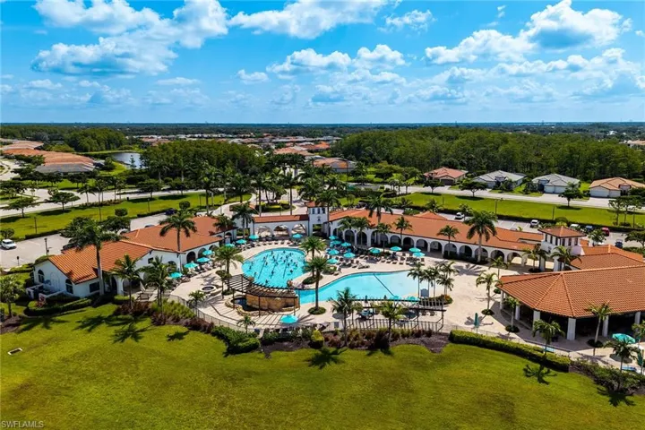 12043  Hawthorn Lake  DR, Fort Myers, FL 33913
