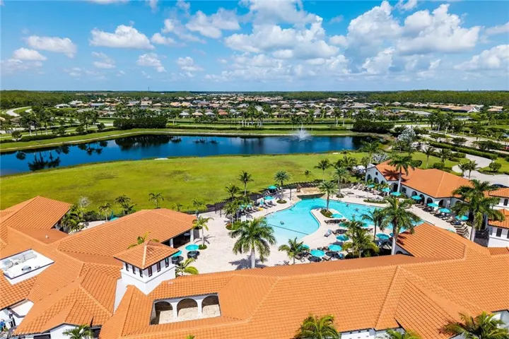 12043  Hawthorn Lake  DR, Fort Myers, FL 33913