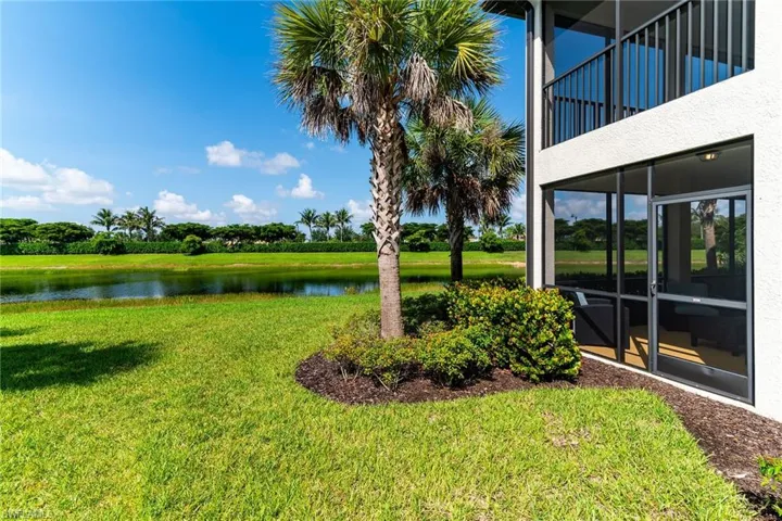 12043  Hawthorn Lake  DR, Fort Myers, FL 33913