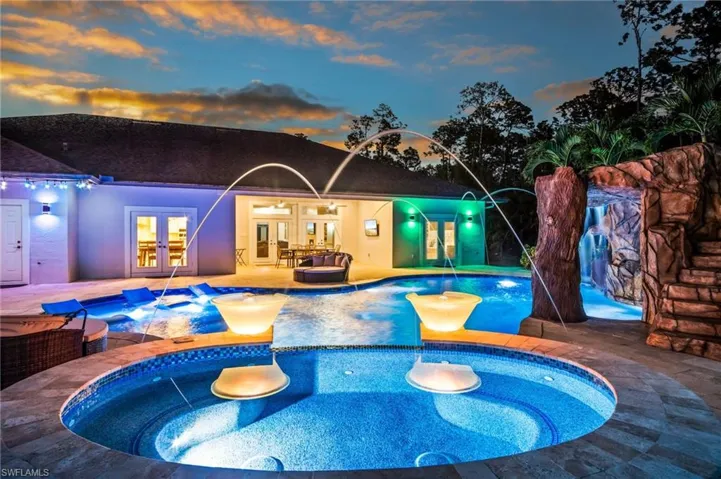 5420 Boxwood Way, Naples, Florida 34116