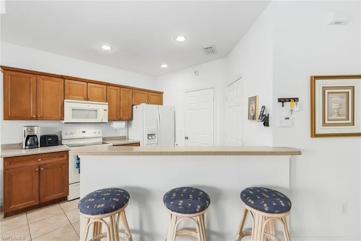 9814 Quinta Artesa Way 102, Fort Myers, Florida 33908