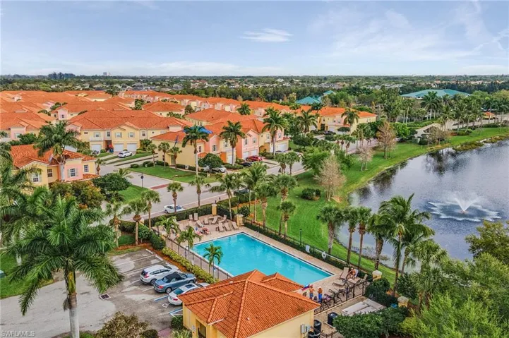 9814 Quinta Artesa Way 102, Fort Myers, Florida 33908
