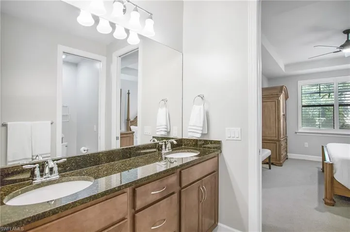 7674  Jacaranda  LN, Naples, FL 34114