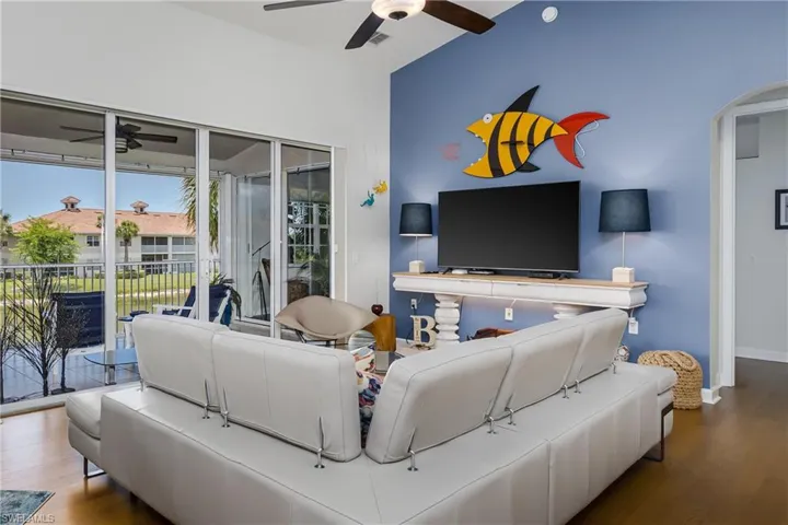 3295 Twilight Ln 5302, Naples, Florida 34109