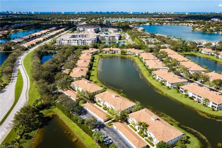 3295 Twilight Ln 5302, Naples, Florida 34109