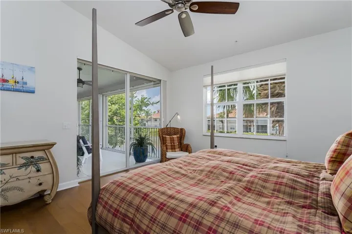 3295 Twilight Ln 5302, Naples, Florida 34109