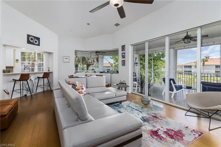 3295 Twilight Ln 5302, Naples, Florida 34109