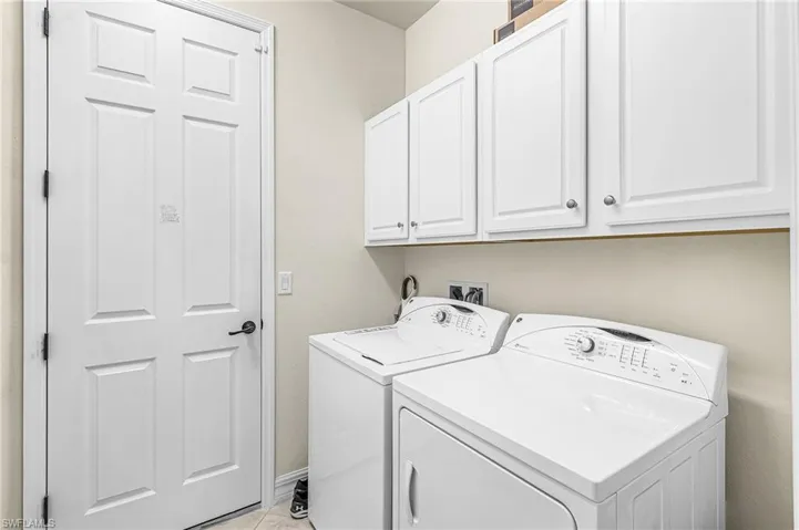 28554 Westmeath Ct, Bonita Springs, Florida 34135