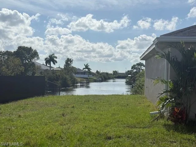 Intersecting Canal View!!