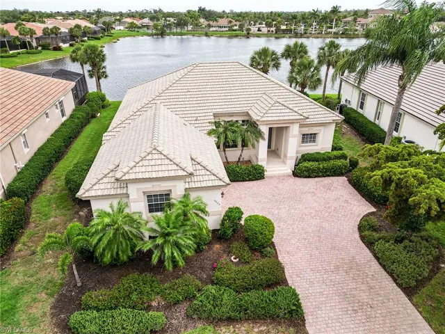 Lakefront on New Castle Drive - Very desirable