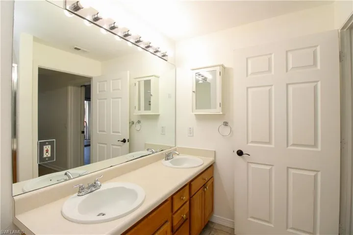 7960 Preserve Cir 621, Naples, Florida 34119