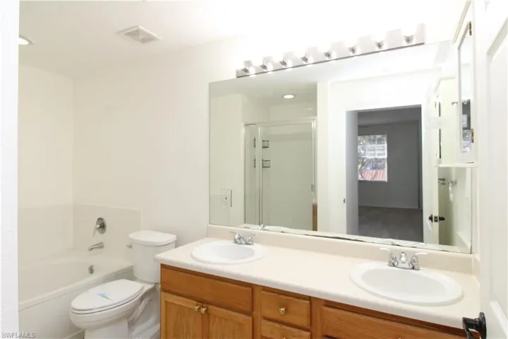 7960 Preserve Cir 621, Naples, Florida 34119