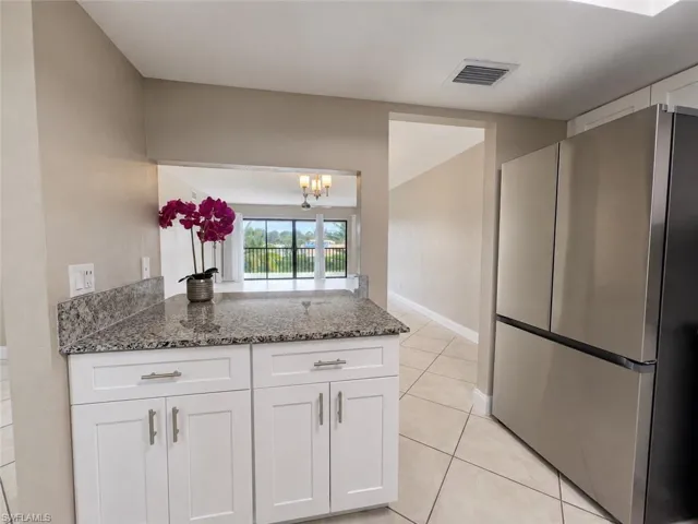 700 Valley Stream Dr 303, Naples, Florida 34113