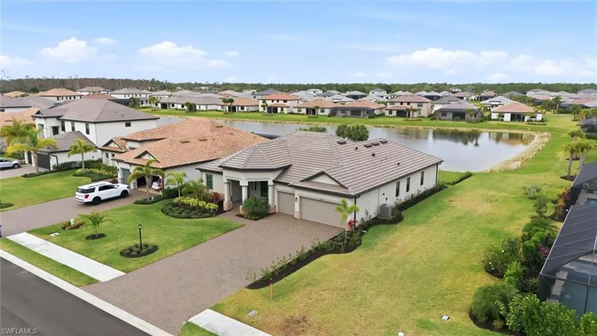 Plenty of room between neighbors